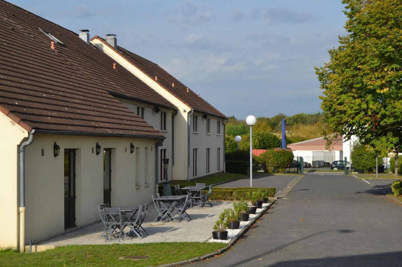Hotel Kyriad Chantilly Nord St Maximin 3*