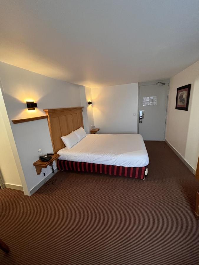 Kyriad Chantilly Nord St Maximin Hotel Creil