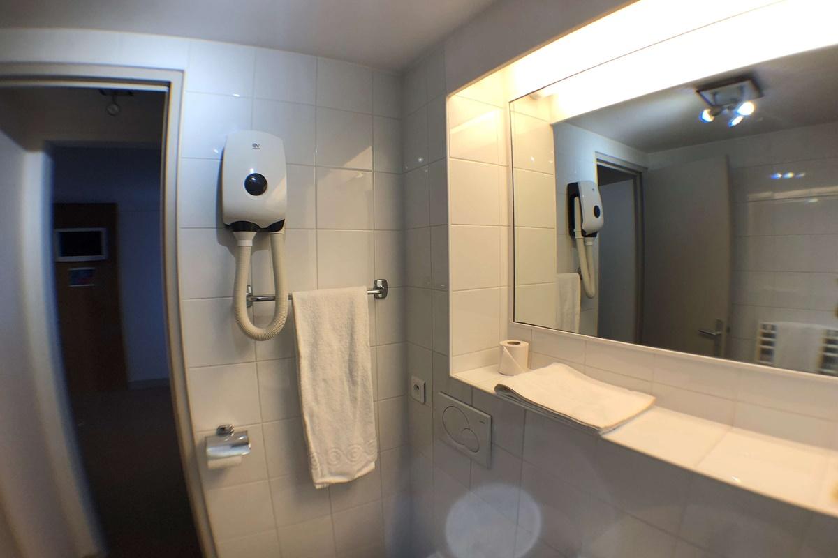 Kyriad Chantilly Nord St Maximin